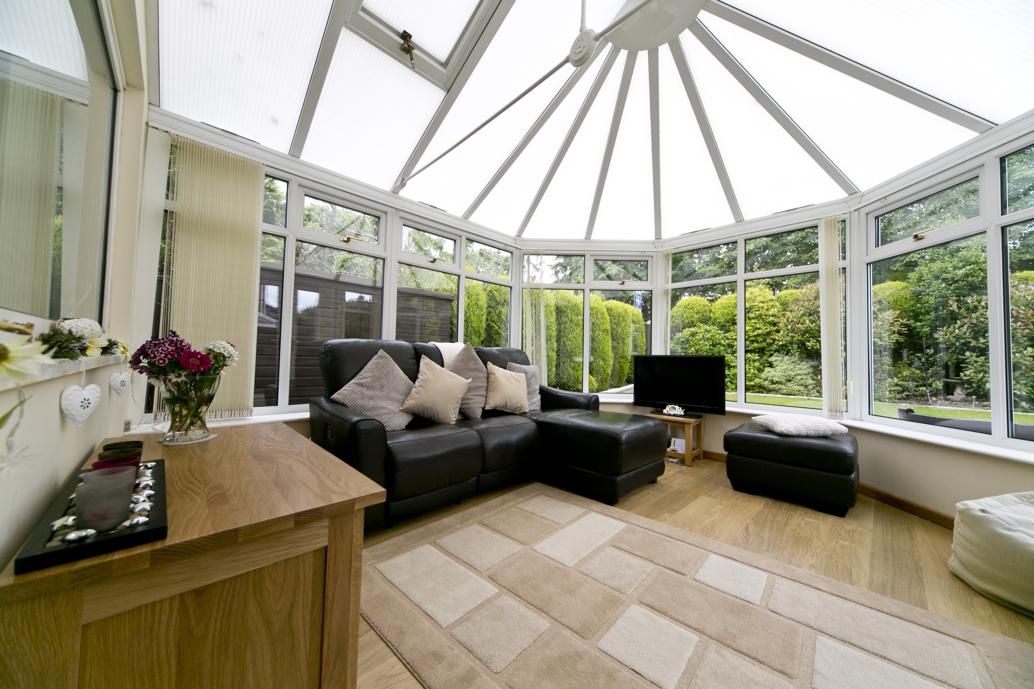 large conservatories cheshunt